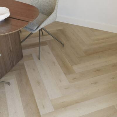 Visgraat pvc vloer Supreme 860 Mokka — detailfoto | Vloerpaleis