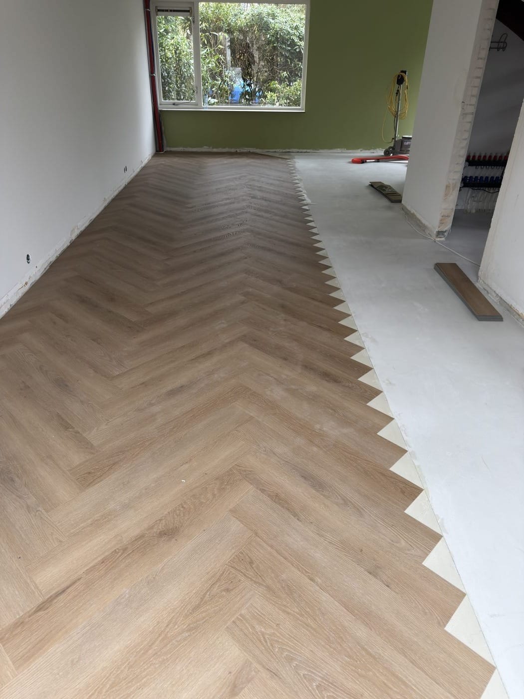 Afgewerkte vloer Dokter de Voslaan