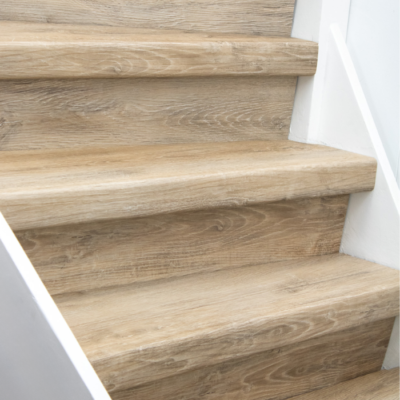 EKOFLOORS PVC-traprenovatieset – Elba – gekleurd stootbord