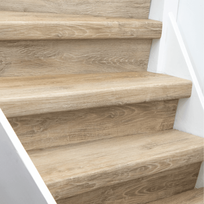 EKOFLOORS PVC-traprenovatieset – Elba – gekleurd stootbord